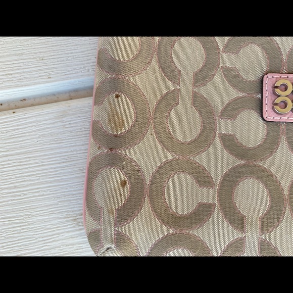 Coach wristlet - Picture 4 of 4